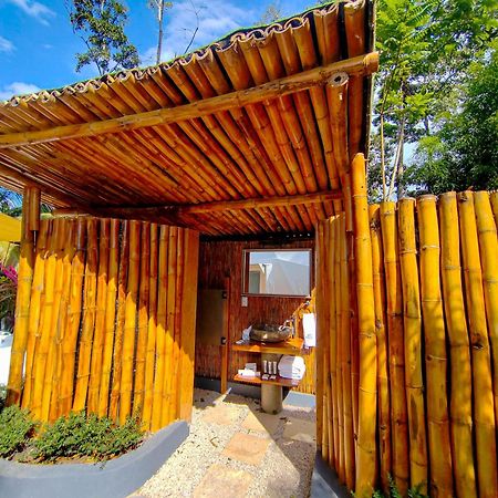 Palo Alto Glamping Hotel Quesada  المظهر الخارجي الصورة