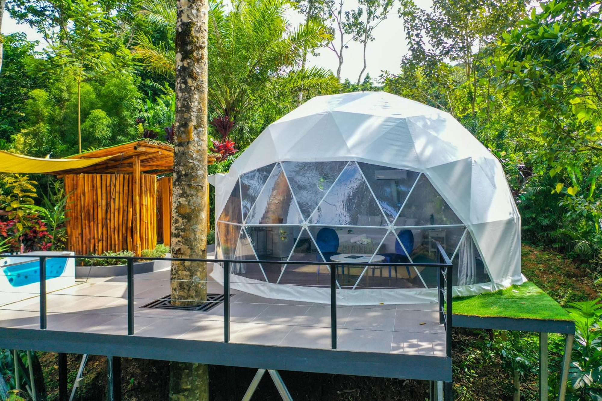 Palo Alto Glamping Hotel Quesada  المظهر الخارجي الصورة