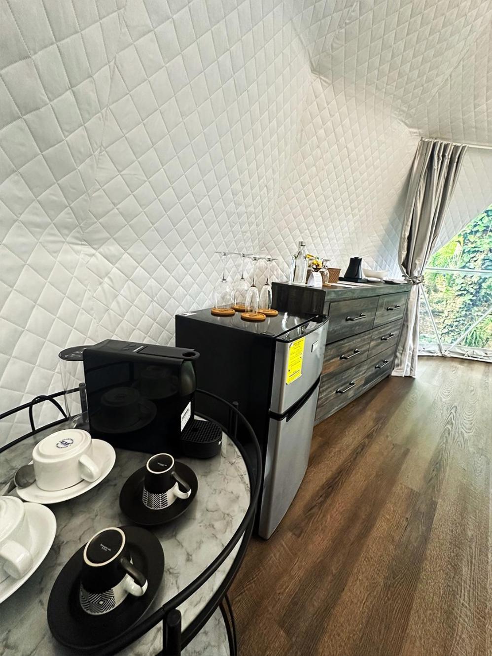 Palo Alto Glamping Hotel Quesada  الغرفة الصورة